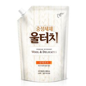 피죤 울터치 프리미엄 리필 1300ml 4개_MC