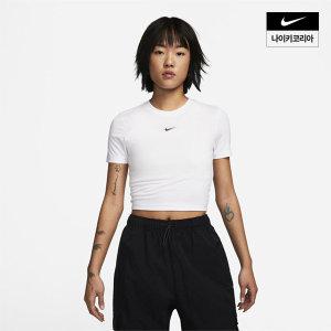 [매장정품] 나이키 NIKE NSW 에센셜 여성 슬림 핏 크롭 티셔츠 FB2874-100