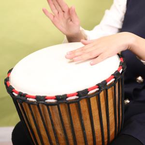 젬베 인지 어르신 도움 악기 시니어 취미 두뇌 노인 활동 Djembe