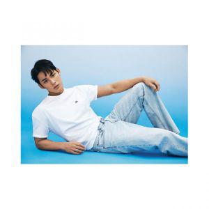 캘빈클라인 진 CALVIN KLEIN JEANS 민규 남성 시그니처 90s 스트레이트핏 스카이블루 데님 40EM718 EF8 220