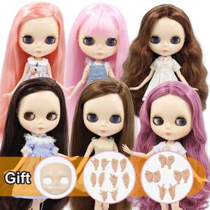 ICY DBS Blyth 인형 1/6 BJD 맞춤형 누드 관절 바디, 흰색 피부, 광택 얼굴, 파란색 배경, 무광 얼굴 소녀 선물, 장난감