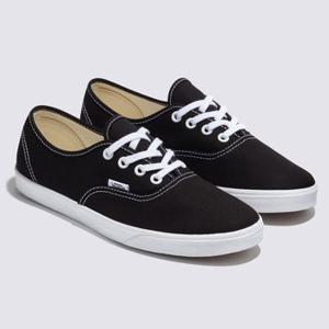 VANS AUTHENTIC LOW PRO 반스 어센틱 로우 프로 블랙 / VN000D04BZW