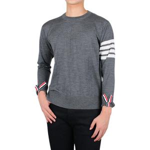 [톰브라운] 24FW 사선완장 클래식 울 니트 (MKA002A Y1014 038)