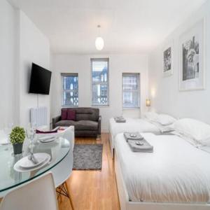 Soho & Covent Garden Apartment, Sleeps 3