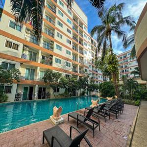 Park Lane Jomtien with Amazing Pool View