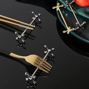 TEMU Stainless Steel Chopstick Rests Set of 1, Mini Cross Design Multipurpose Holder for Chopsticks, Forks, Spoons, Creative Japanese Korean Style Utensil Support Stand