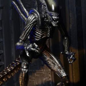 에일리언 피규어 관절 액션 굿즈 NECA AVP alien 18cm