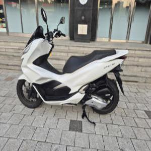 혼다  PCX125 / PCX125중고CBS 타입2020년식풀수리점검