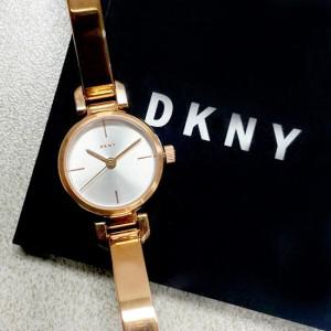 DKNY DKNY 메탈 손목 시계 여자 팔찌 뱅글 NY2629 로즈골드