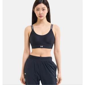 언더아머 UNDERARMOUR 여자 브라탑 1384123-001 인피니티 2.0 미드 스포츠 브라 STS 498554