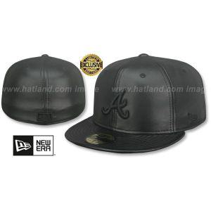 미국정품 MLB 아틀란타 Atlanta Braves LEATHER BLACKOUT Fitted Hat by New Era