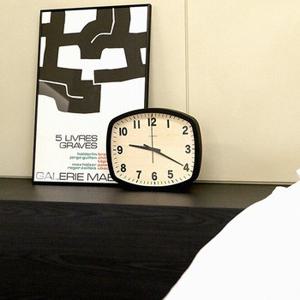 인터제로 샹브루 R-SQUARE CLOCK 일본 원목시계 벽시계 명품시계