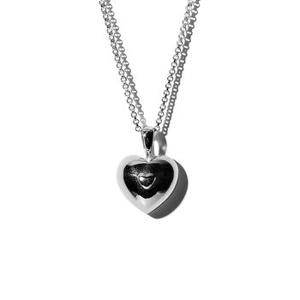 VERY VINTAGE SILVER HEART PENDANT NECKLACE