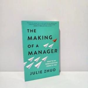 ByJulie Zhuo 영문 책, A 관리자 만들기