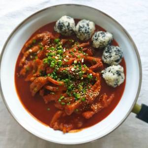 직화 무뼈 국물 닭발 400g 맛있게 매운 닭발 캠핑 요리