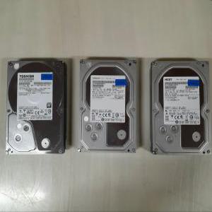 중고하드 SATA HDD  4TB 3.5인치 데스크탑용(브랜드랜덤발송)