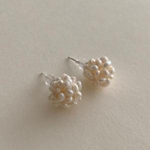 [하프클럽/셀러허브_여성트랜드패션]Rly (925 Silver) Bubble Pearl Earrings E 113