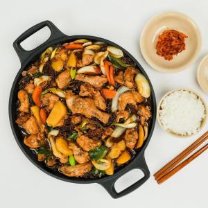 [미식한가] 본 안동찜닭 (닭11호+찜닭소스+당면+고추)   1세트