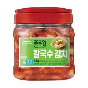 풀무원 [엄마맛집]칼국수 김치 PET (1.2kg) 아삭아삭 시원한맛 건강한 집밥 간단한끼 [봄식재료]