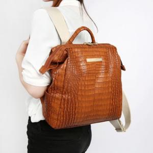 [마롱패션]De OFFICE LEATHER WIRE BACKPACK MINI CROCODILE 블