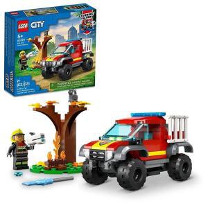 LEGO City 4x4 소방차 구조 트럭 60393, 만 5세 이상 남아 및 여아용 장난감, 물 요소 발사기 포함, 소방관