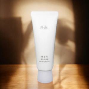 한율 흰감국 광채 선크림 SPF50+ 70ml 1개