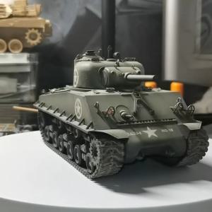 rc탱크 Rc Henglong 대형 리모컨 탱크 M4a3 셔먼 다기능 전투 모델 장난감 어린이 새해 선물