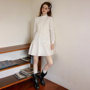 [쎄무아듀]Cest_White stand up collar shirt dress