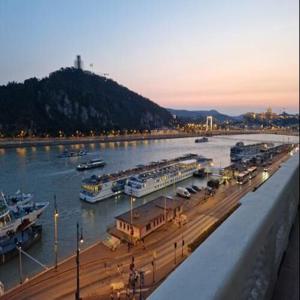 Danube Wonder View apartment