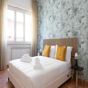 Caput Mundi Rooms - 100mt to Metro A, Terrace, A-C, 15 min to center