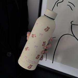 TEMU 1개 리본 베어 시리즈 스테인리스 스틸 단열 텀블러, 17oz/500ml, 뜨거운 & 차가운 음료를 위한 이중벽 진공 보온병, 여행 & 헬스장 컵, 커피 머그, 자동차 컵, 올 시즌 음료 용기, 재사용 가능, 손세척만 가능