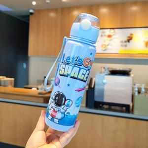 TEMU 1개 700ml 누수 방지 우주 테마 물병 - BPA 프리, 고온 내성, 휴대용, 손세척, 둥근 PC 소재, 야외 활동에 이상적, 휴일 선물에 완벽