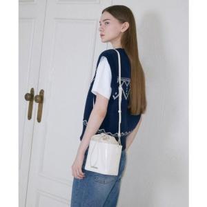 [갤러리아] (25 S/S)  RISE BUCKET BAG AR7AB204