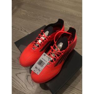 [관부가세포함] Adidas 아디다스 F50 PRO TF Vivid Horizon Pack 남성 터프 축구화