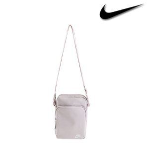 나이키 DB0456-019 HERITAGE CROSSBODY BAG지퍼포켓크로스백 바디 가방 운동 크로스 스포츠 캐주얼