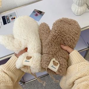 양털 두꺼운 따뜻한 Winterproof 양고기 양털 곰 라벨 장갑 패션 색상 간단한 도매와 여자 가을 겨울 승마