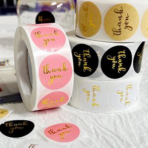 500Pcs 골드 블랙 감사합니다 스티커 25mm 크래프트 종이 스티커 베이킹 웨딩 장식 생일 파티 선물 귀여운 씰링 스티커