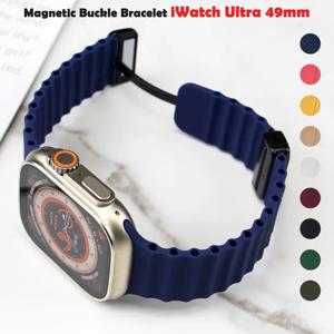 Apple Watch 밴드 울트라 2 용 마그네틱 버클 스트랩 49mm 45mm 44mm 40mm 41mm 38 42mm 실리콘 팔찌 iWatch 시리즈 7 6 3 se 8 9