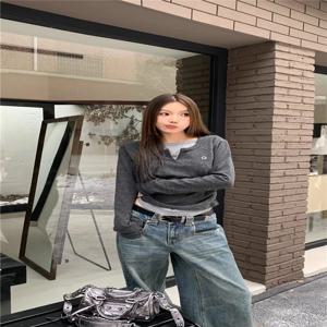가을과 겨울 슬림 피트와 슬리밍 바닥 탑 레트로 바닥 탑을위한 여성 티셔츠 가짜 투피스 긴팔 티셔츠