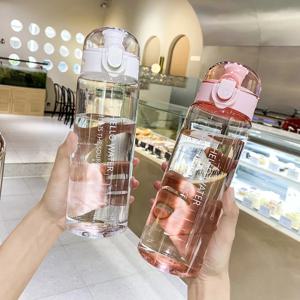 780ml 투명한 물병 휴대용 스포츠 여행 체육관 피트니스 야외 학교에 대 한 명확한 누출 방지 마시는 서리로 덥은 병 컵