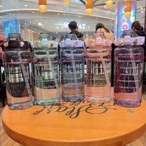 대용량 플라스틱 빨대 물컵, 스포츠 물병, 고가 야외 캠핑 음료 도구, 2000ml