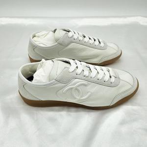 (당일출고)샤넬 24FW 스니커즈 CC로고 운동화 벨벳 카프스킨 스웨이드 화이트 G45996