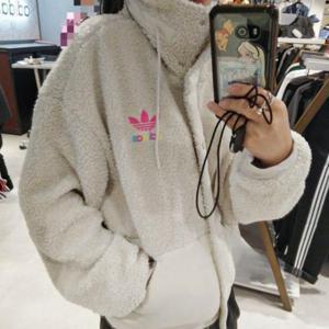 아디다스 우먼스 쉐르파 후리스 플리스 뽀글이 재킷 아이보리 HY1373