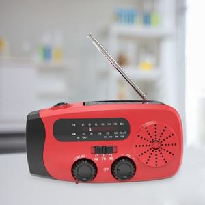 LED 조명이 장착된 휴대용 전화 충전기 핸드 크랭크 날씨 라디오 USB 및 야외 생존  광 발전 다기능