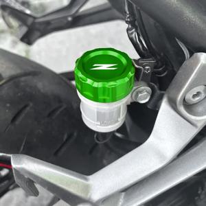 가와사키 Z900 Z650 Z750 Z400 Z800 Z1000 닌자 400 650 300 ZX6R ZX10R 후방 브레이크 유체 실린더 마스터 저수지 커버 캡
