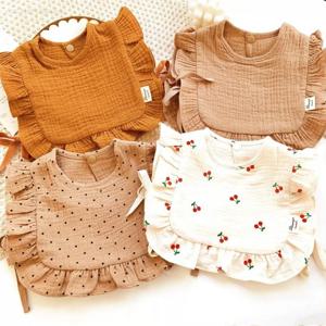 신생아 Bibs 유아 Burp Cloths 아기 물건 먹이 침을 흘리는 두건 타액 수건 유아 프릴 꽃 턱받이 아기 액세서리