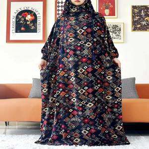 프로모션 후드 꽃 캐주얼 긴 소매와 새로운 두 모자 여성 abaya abaya 술 이슬람 사우디기도 kaftan 동양 가운