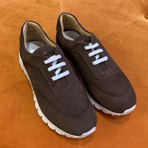 키톤 스니커즈 스웨이드 런닝화 브라운 USSGASW N00689 09