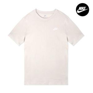 [나이키] NIKE NSW 클럽 스몰로고 남자 여성 반팔티셔츠 화이트 AR4997-073