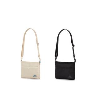 [그레고리](의정부점)크로스백 나노 사코슈 SACOCHE CHALK WHITE,OPTIC BLACK 43J05036